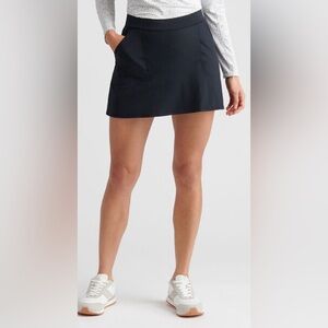 Peter Millar Skort 14 Black Skirt Shorts Pockets Activewear Sport Golf Zip Back